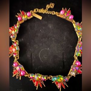 Oscar De La Renta costume necklace